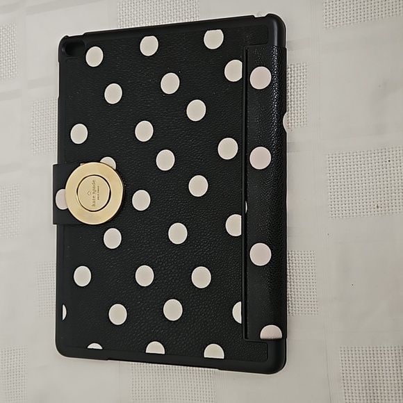 COPY - 22. HP Kate Spade Magnet Folio $70 For iPad Air 2 Polka Dot Black/ White - Picture 12 of 16